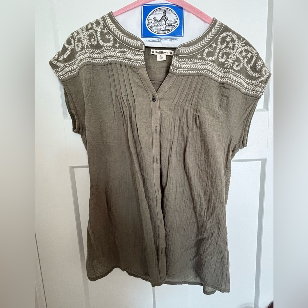 Ruff Hewn Women’s Shirt